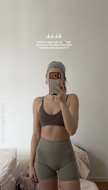 Full leaked Annaneubrt private onlyfans photo