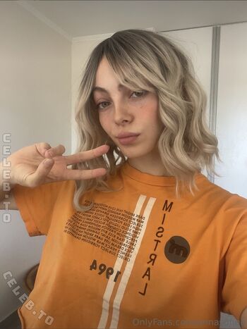 Full leaked Annasofiaaaa private onlyfans photo