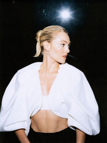 Full leaked Annasophia robb page private onlyfans photo