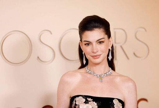 Full leaked Anne hathaway page private onlyfans photo