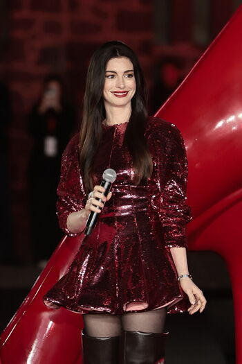 Full leaked Anne hathaway page private onlyfans photo