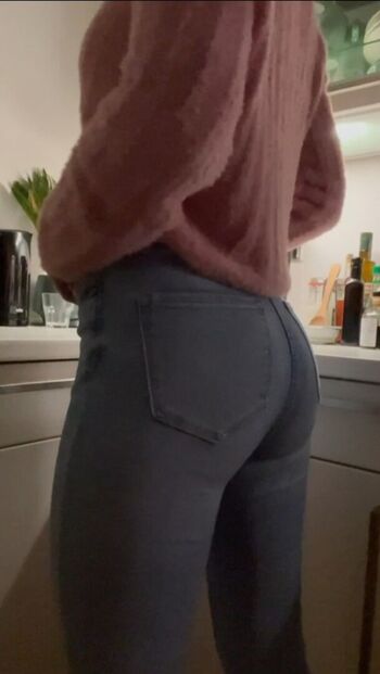 Full leaked Anne smiles private onlyfans photo