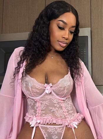 Full leaked Annemoore private onlyfans photo