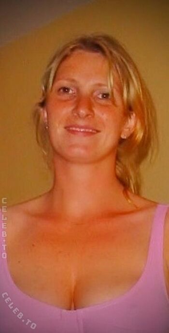 Full leaked Anni  backup page private onlyfans photo