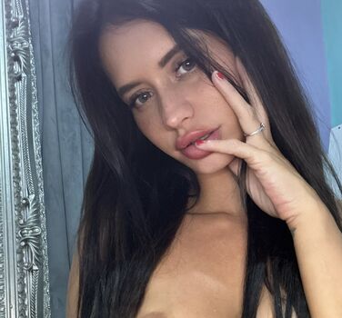 Full leaked Annie louu private onlyfans photo