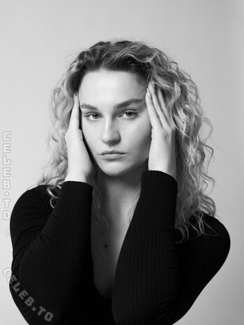 Full leaked Annika frick private onlyfans photo