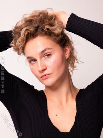 Full leaked Annika frick private onlyfans photo