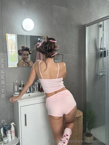 Full leaked Annika sommer private onlyfans photo