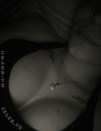 Full leaked Anny vans private onlyfans photo