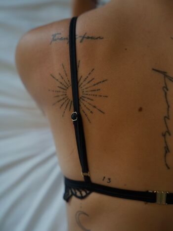 Full leaked Apollinegrmz private onlyfans photo