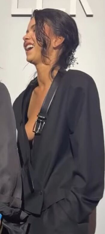 Full leaked Apostoleanu private onlyfans photo