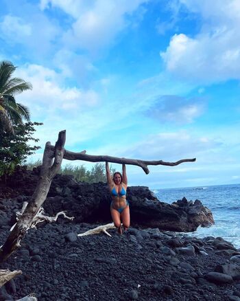 Full leaked Aquisandrax private onlyfans photo