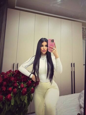 Full leaked Arabyas private onlyfans photo