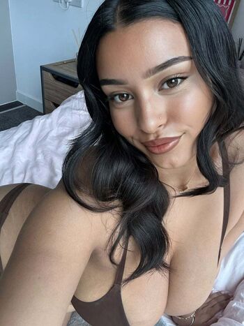 Full leaked Arabellaaaxoxo page private onlyfans photo