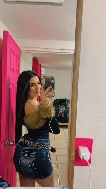 Full leaked Aracely private onlyfans photo