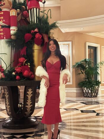 Full leaked Ariplaces private onlyfans photo