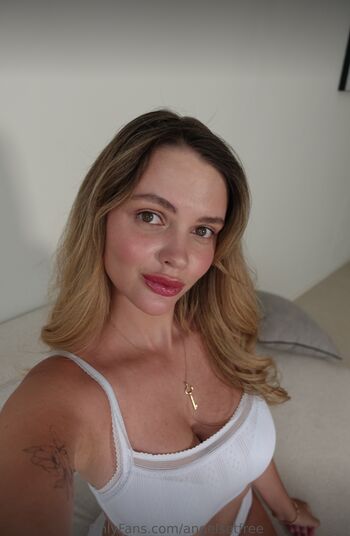 Full leaked Ariel lilit page private onlyfans photo