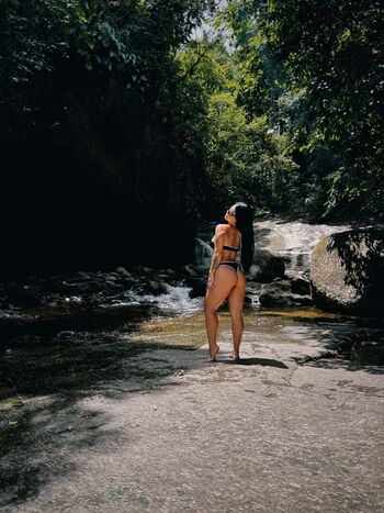 Full leaked Ariel saori private onlyfans photo