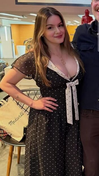 Full leaked Ariel winter page private onlyfans photo