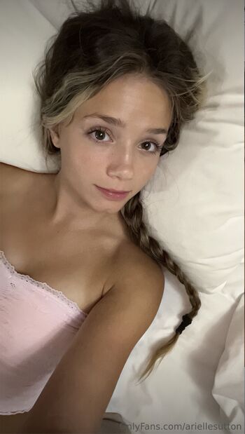 Full leaked Ariellesutton page private onlyfans photo