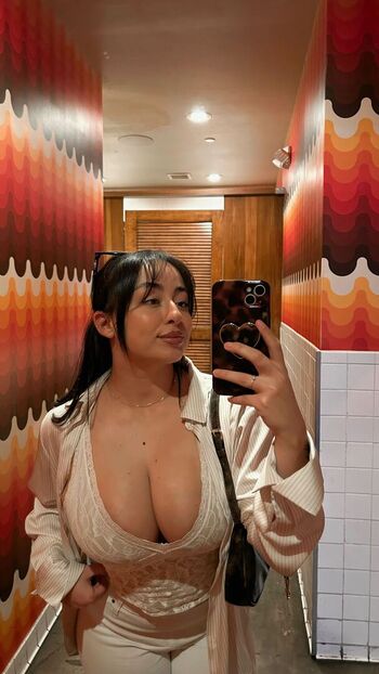 Full leaked Ariibacardi private onlyfans photo