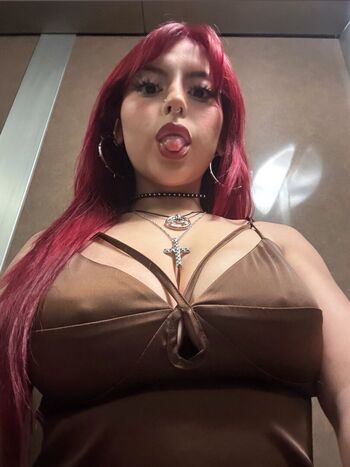 Full leaked Ariiposaa private onlyfans photo