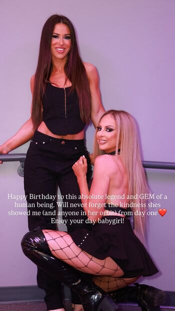 Full leaked Arkady aura unterleidner page private onlyfans photo