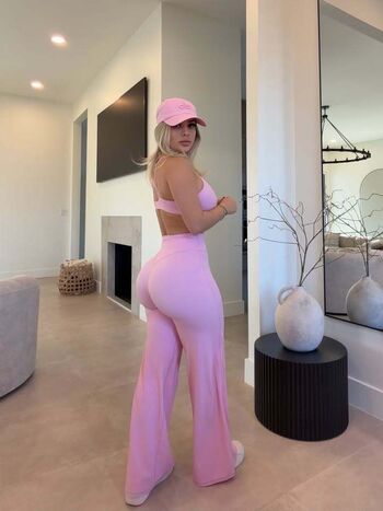 Full leaked Arletica private onlyfans photo