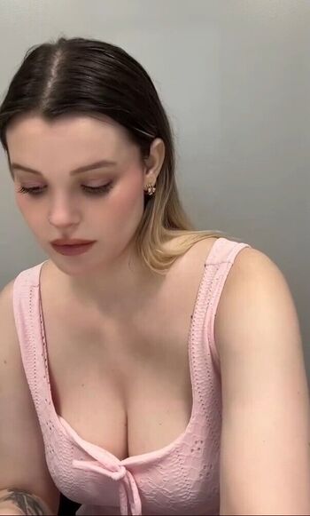 Full leaked Aroyitt private onlyfans photo