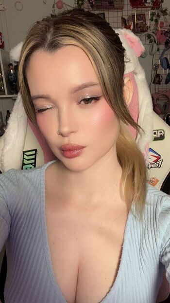 Full leaked Aroyitt private onlyfans photo