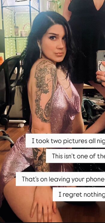 Full leaked Arryn zech page private onlyfans photo