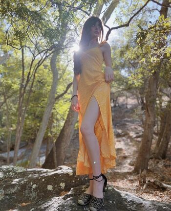 Full leaked Aruuu private onlyfans photo