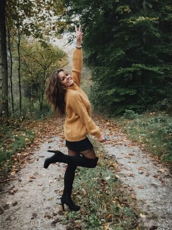 Full leaked Arya laroca private onlyfans photo