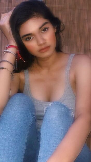 Full leaked Asfa sinha page private onlyfans photo