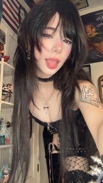 Full leaked Ashisbees page private onlyfans photo