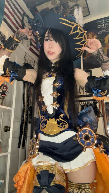 Full leaked Ashisbees page private onlyfans photo