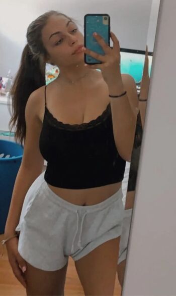 Full leaked Ashleighmarchetti private onlyfans photo