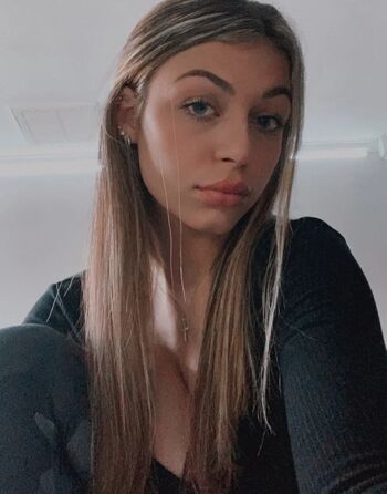 Full leaked Ashleighmarchetti private onlyfans photo