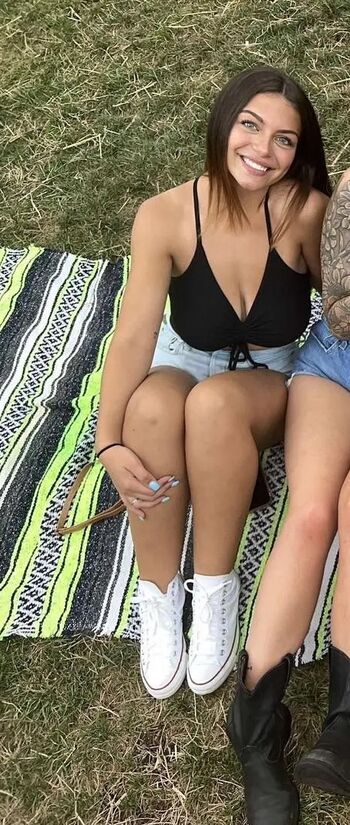 Full leaked Ashleighmarchetti private onlyfans photo