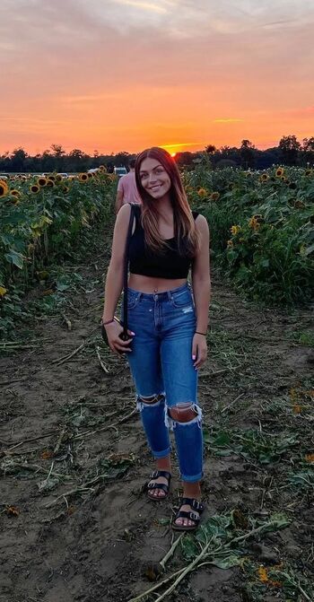 Full leaked Ashleighmarchetti private onlyfans photo