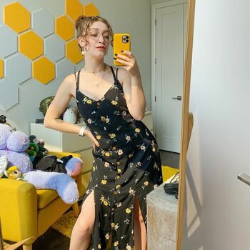 Full leaked Ashleyroboto private onlyfans photo