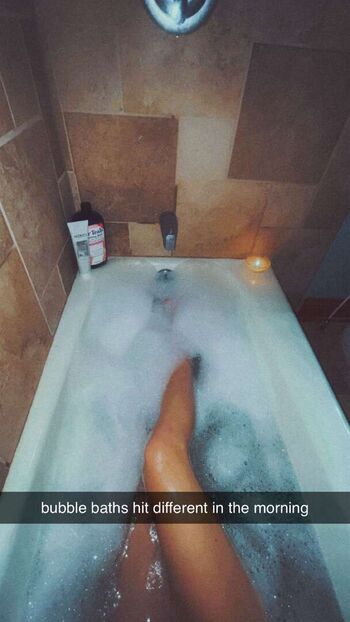 Full leaked Ashleyyy page private onlyfans photo