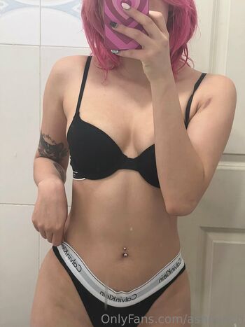Full leaked Ashounch private onlyfans photo