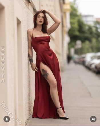 Full leaked Asira sky private onlyfans photo