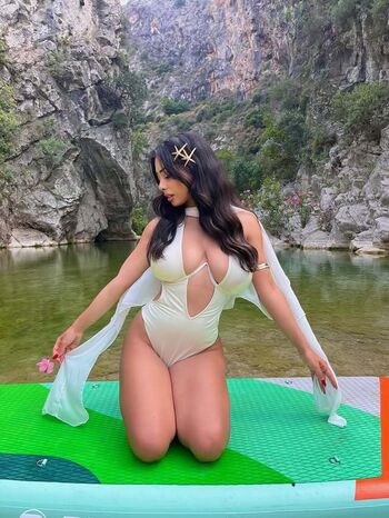 Full leaked Aslihel private onlyfans photo