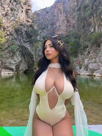 Full leaked Aslihel private onlyfans photo