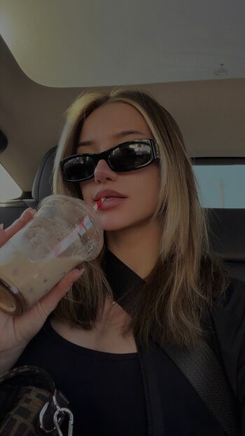 Full leaked Astabush private onlyfans photo