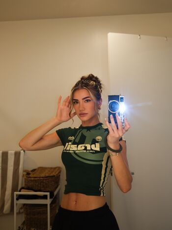 Full leaked Astabush private onlyfans photo