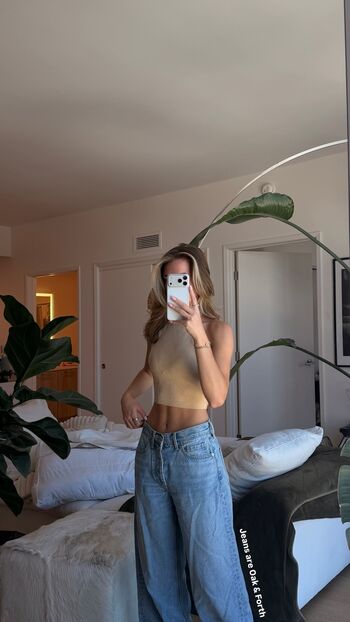 Full leaked Astabush private onlyfans photo