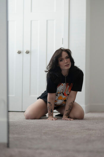 Full leaked Athena cos page private onlyfans photo